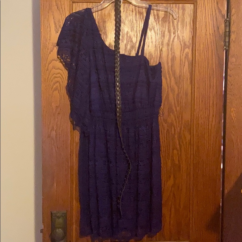 Juniors, purple off the shoulder dress with belt - Picture 1 of 3